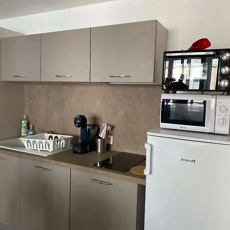 Apartmán Pretty Apartment In Vichy Near The Opera Museum *